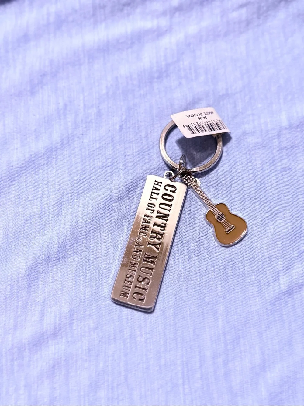 Country Music Hall of Fame Keychain - Guitar Nashville